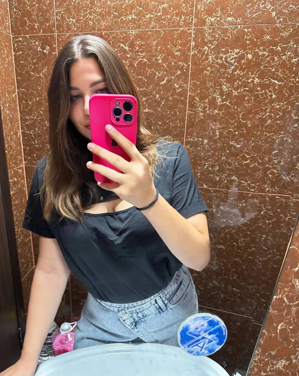 Thumbnail 0