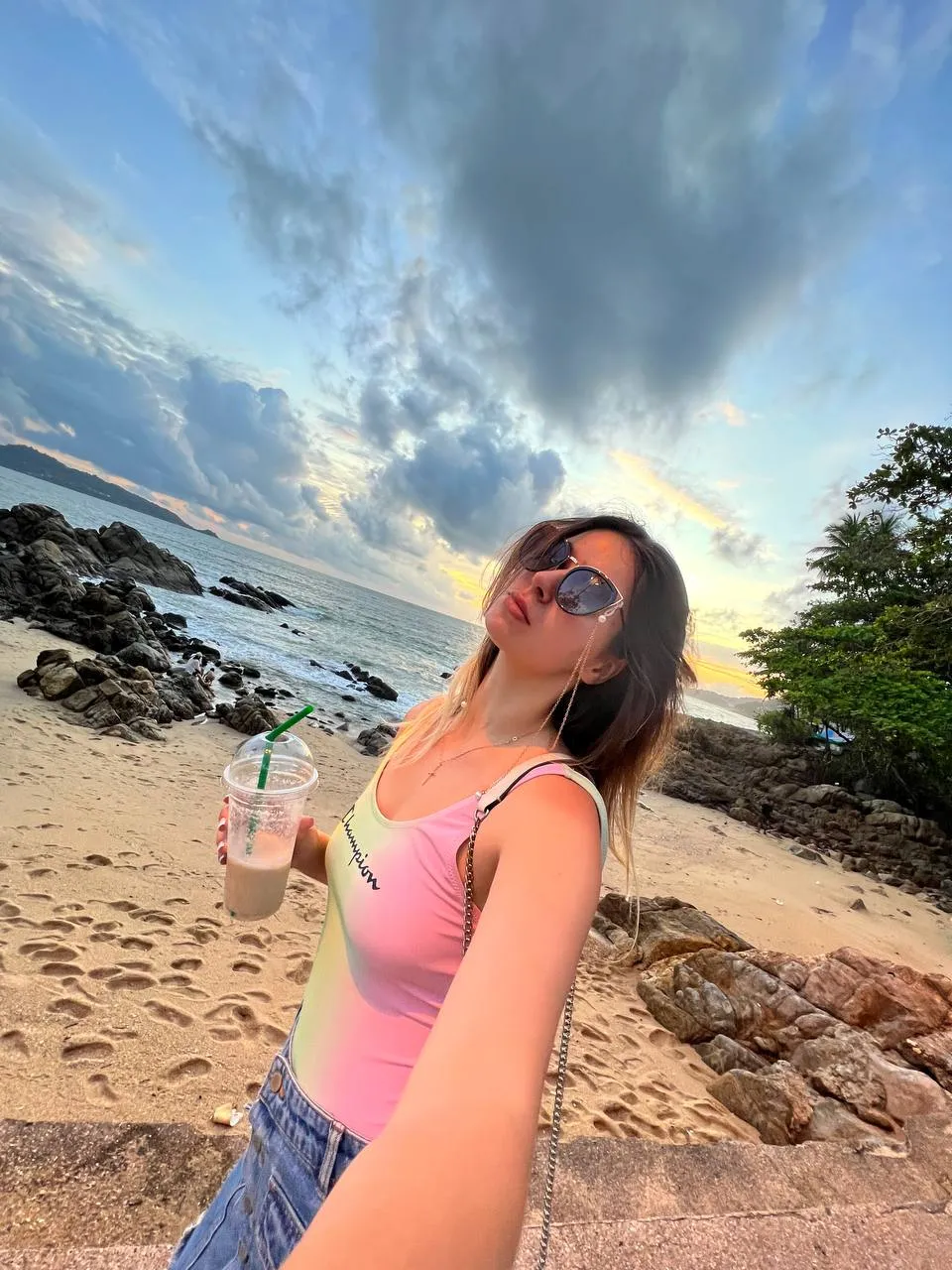 Thumbnail 0