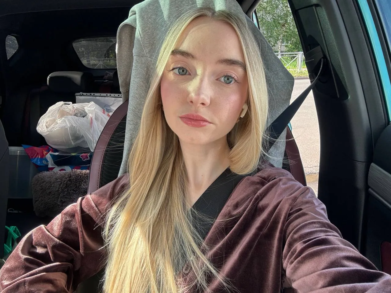 Thumbnail 0
