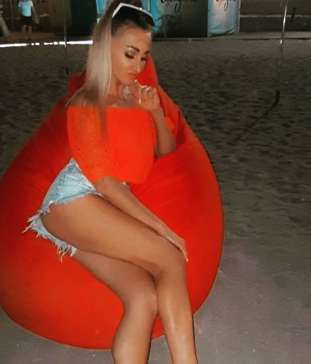 Thumbnail 0